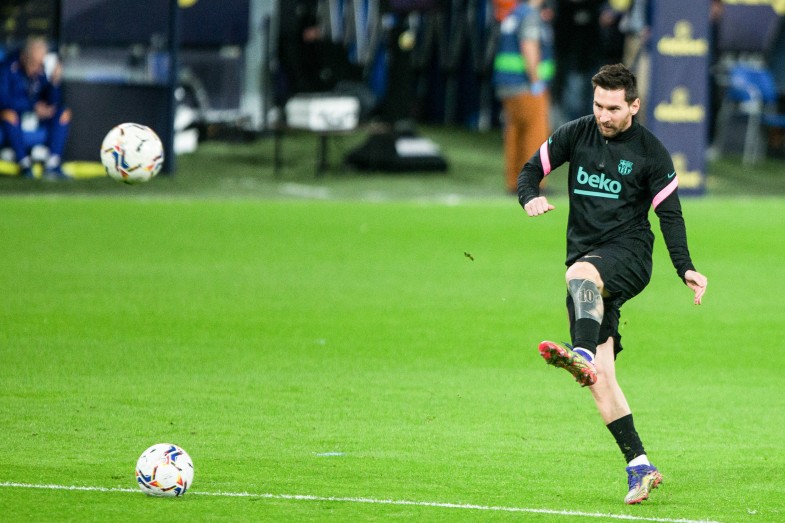 Messi égale le record de buts pour le même club de Pelé !