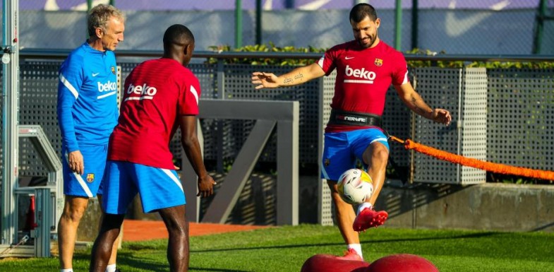 Dembélé et Agüero de retour à l'entraînement collectif avec le FC Barcelone