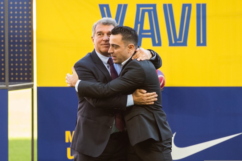Le pacte secret entre Xavi et Laporta pour sauver le Barça